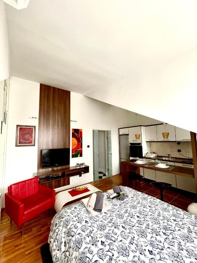 Triangle City Apartment 1 Beograd Eksteriør billede