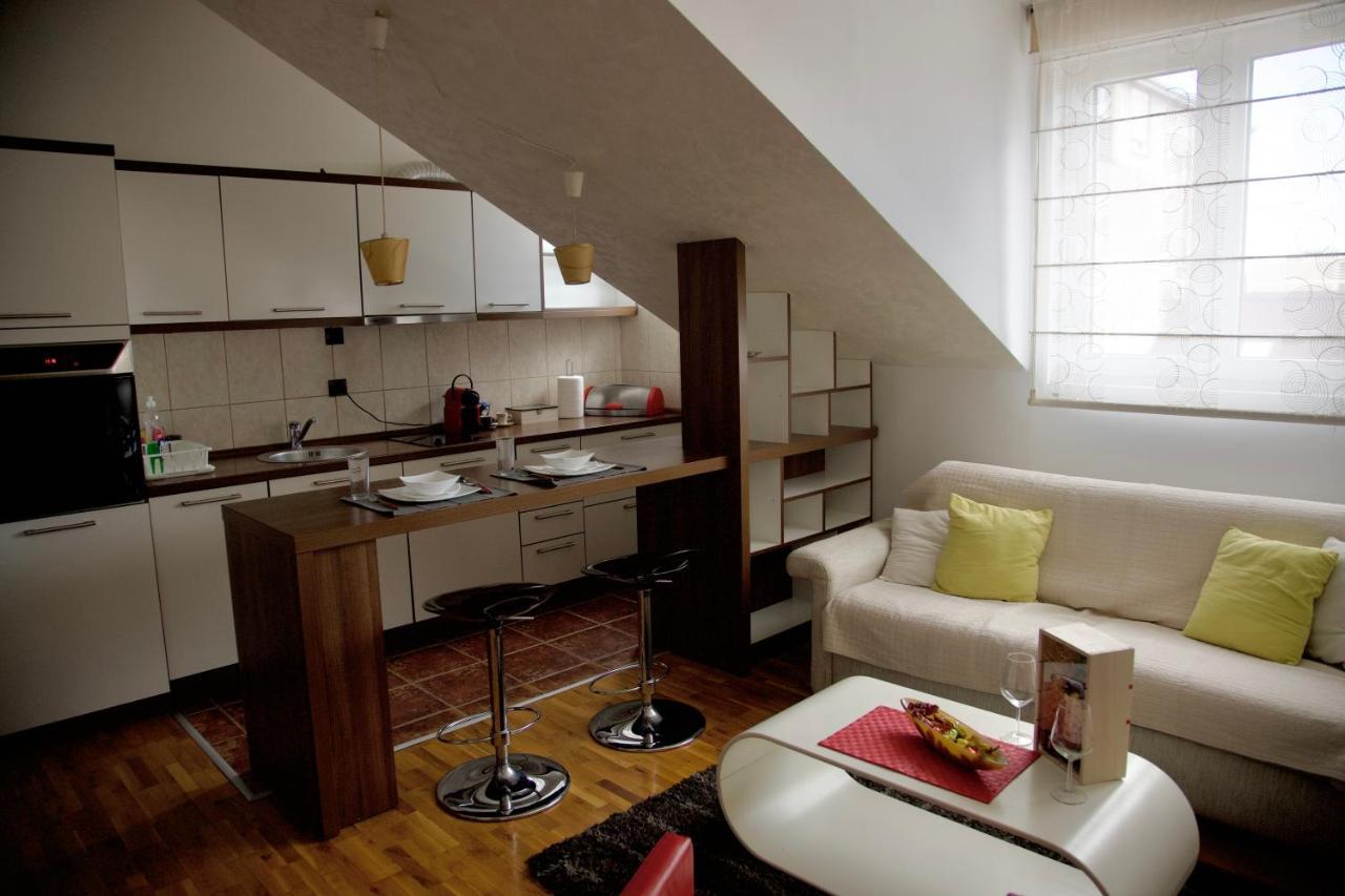 Triangle City Apartment 1 Beograd Eksteriør billede